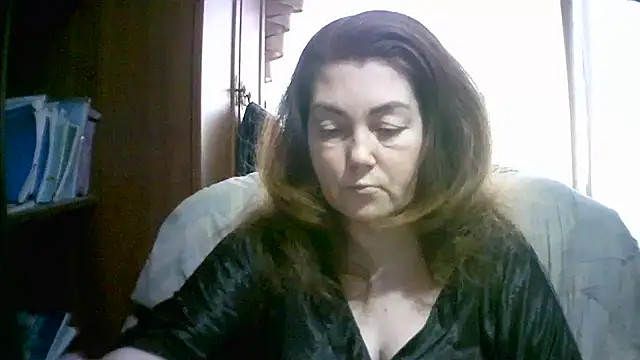 Madame-Butterfly online show from November 13, 8:35 am