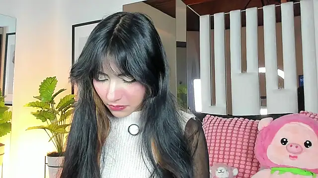 Kitty Eliffe online show from May 5, 10:13 pm