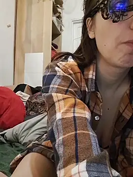 PearMaki online show from January 31, 7:23 pm