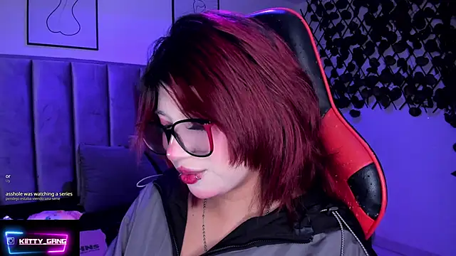 Kitty Gang online show from December 4, 4:37 am