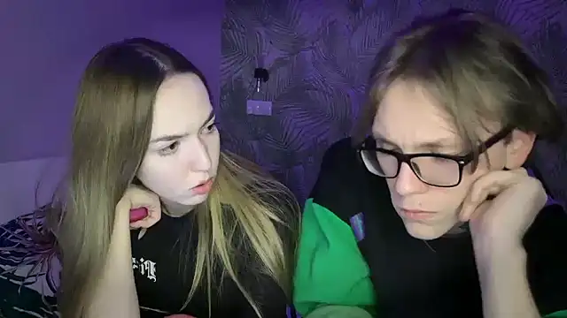 Alex17am online show from December 2, 12:23 am