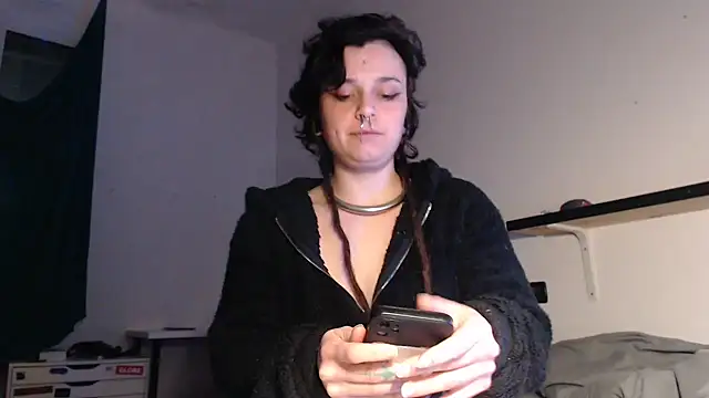 metamorphosiskin online show from March 21, 11:32 pm