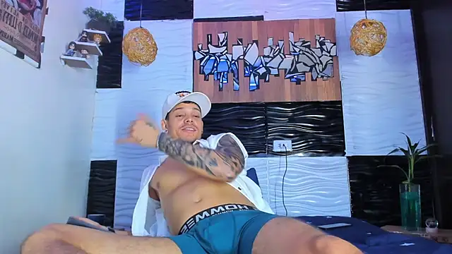 Friendsofeverything  online show from November 1, 3:05 pm