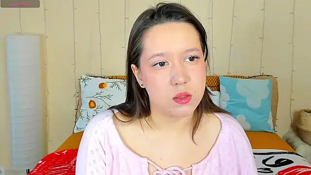 Mira Karter online show from April 18, 3:31 am