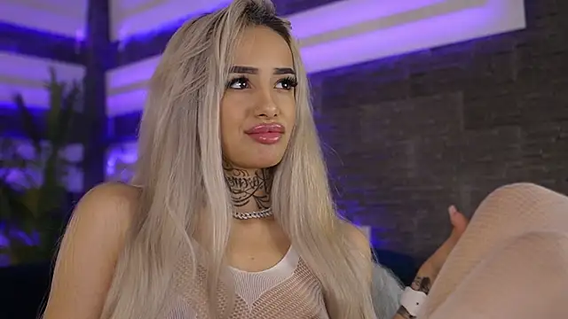 blondie muller online show from December 21, 9:08 pm