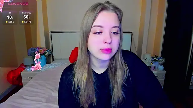 AlexissM online show from November 5, 3:06 pm