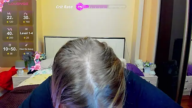 Snapshot of AlexissM chatting on October 18, 11:02 am AlexissM online show from October 18, 11:02 am