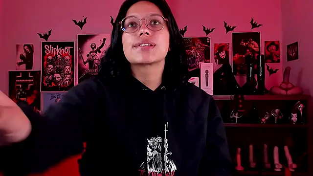 lilith-deveraux online show from March 30, 3:55 pm