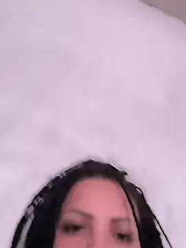 Zeynep-Tugce online show from November 7, 9:26 am