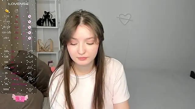 Fairyy Moon online show from October 8, 3:22 am