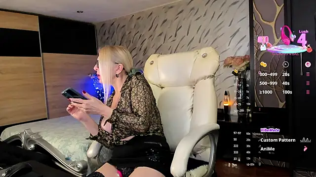 Sharon hotsex online show from April 5, 7:02 pm