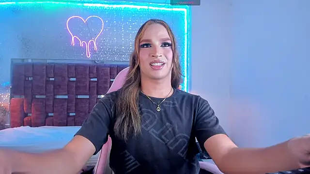 KylieVictoria online show from November 4, 5:34 am