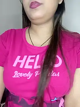 Snapshot of Shanaya_Hotty chatting on October 23, 11:00 pm Shanaya Hotty online show from October 23, 11:00 pm