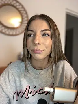 Mia Ethan online show from October 10, 10:09 am