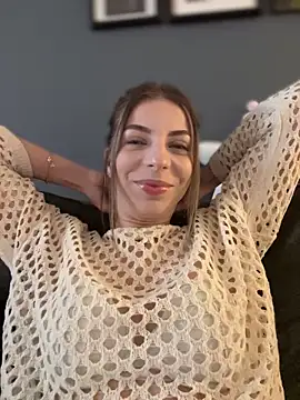 Mia Ethan online show from November 23, 1:35 pm