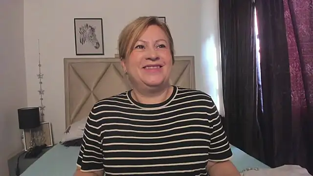 MonyCassius online show from April 4, 12:15 pm