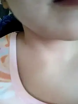 Anki-doll online show from February 3, 5:38 am