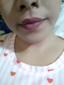 Anki-doll online show from April 20, 12:30 pm