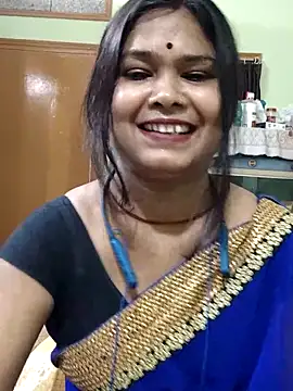 yoursweety09 online show from April 18, 1:46 pm