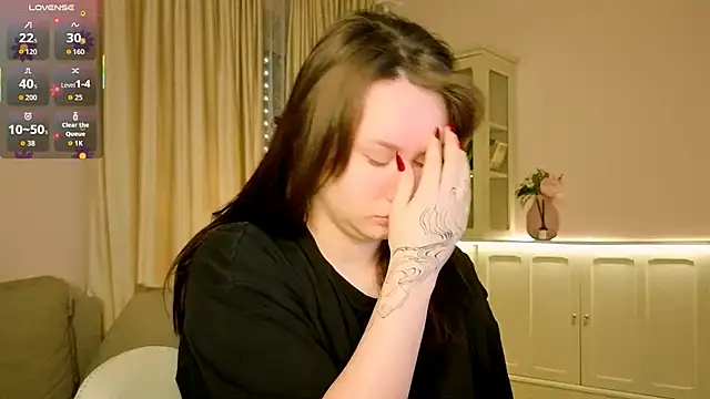 Alisia Mars online show from December 14, 5:13 am