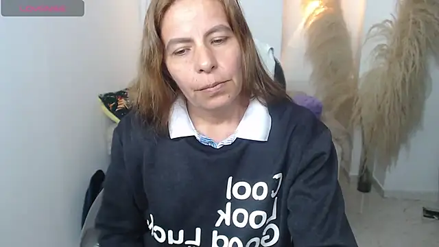 Milf karlye online show from January 17, 1:35 am