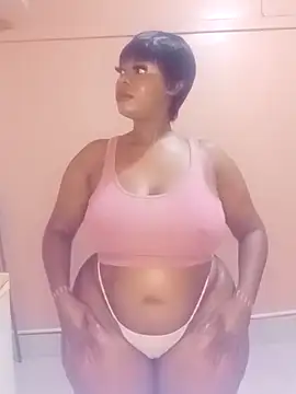 Luciouslips00 online show from May 31, 4:46 pm