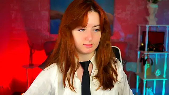 AnnTerry  online show from April 2, 9:40 am