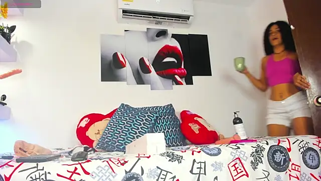 TabyJhonson online show from November 21, 1:24 pm