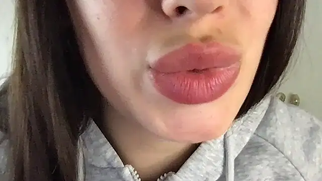 MoonriseGoddess online show from May 2, 9:34 am