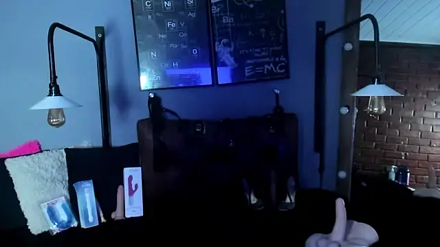 Samantha mature56 online show from September 18, 2:26 pm