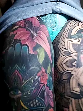 EMILY ROUSSE71 online show from October 30, 10:00 pm