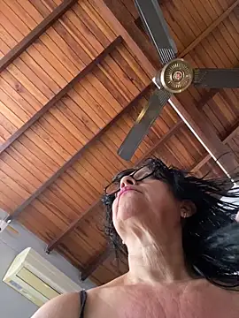 Sharongirl07 online show from March 8, 4:11 pm