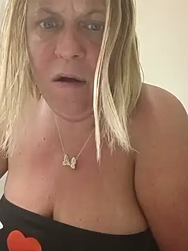 Playmate86 online show from July 12, 3:51 am