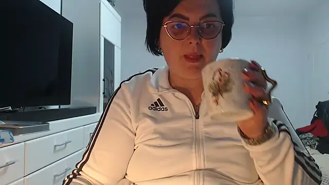 Amandamuller1982 online show from March 25, 10:56 pm