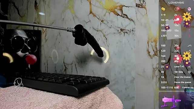 la mazona online show from September 25, 6:17 pm