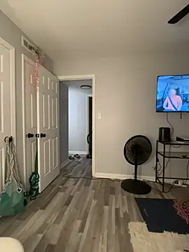 strip4faith online show from March 24, 4:40 am