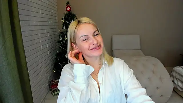 Alicee Gracee online show from January 14, 12:43 pm