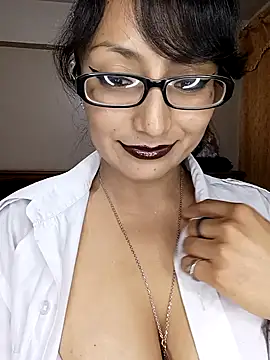 Lucy Chery online show from December 17, 12:05 am