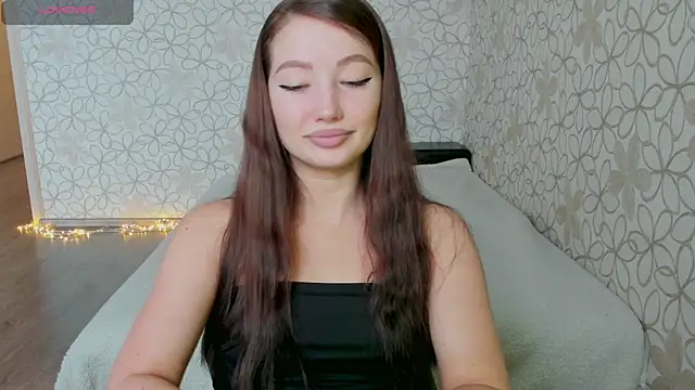 Lissa Cristal online show from April 17, 7:21 am