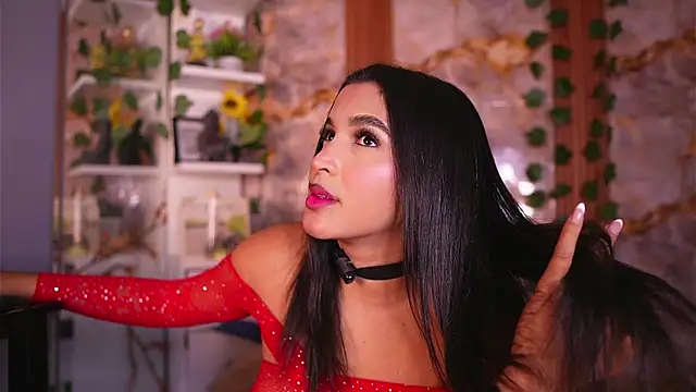 zoey-fox online show from April 10, 1:11 am