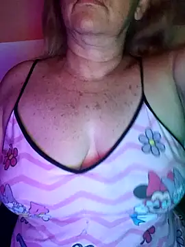 Kasandra Ho online show from April 19, 7:41 am