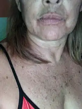 Kasandra Ho online show from March 25, 1:11 am