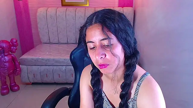 paris sub1  online show from November 5, 1:05 pm