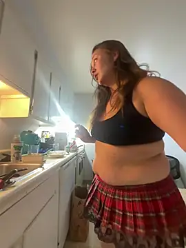 IvanaPlenty online show from April 25, 1:52 pm