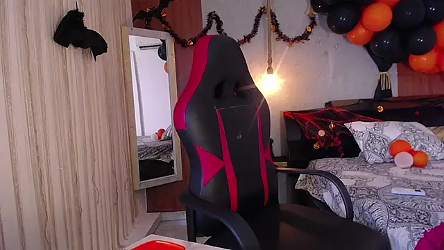 hera divine online show from October 31, 10:25 pm