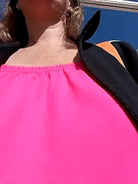 uber babe online show from February 26, 12:04 pm