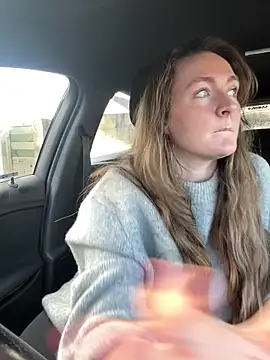 BustyBonnieUK online show from November 25, 12:18 pm