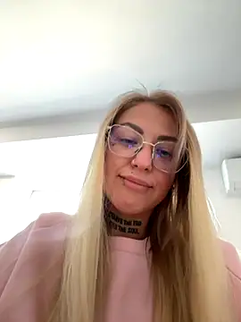 MazeSin online show from September 18, 5:28 am