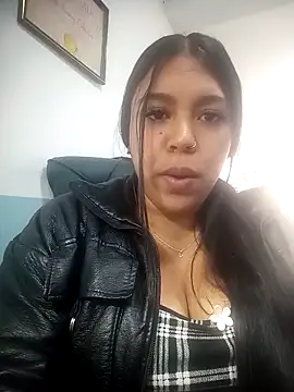 Laiia Page online show from March 26, 2:30 pm