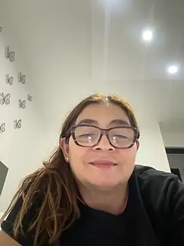 AntonellaAlondra4 online show from December 3, 2:36 am